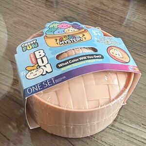 Squishy Bun Rainbow Mystery Toy - Tan